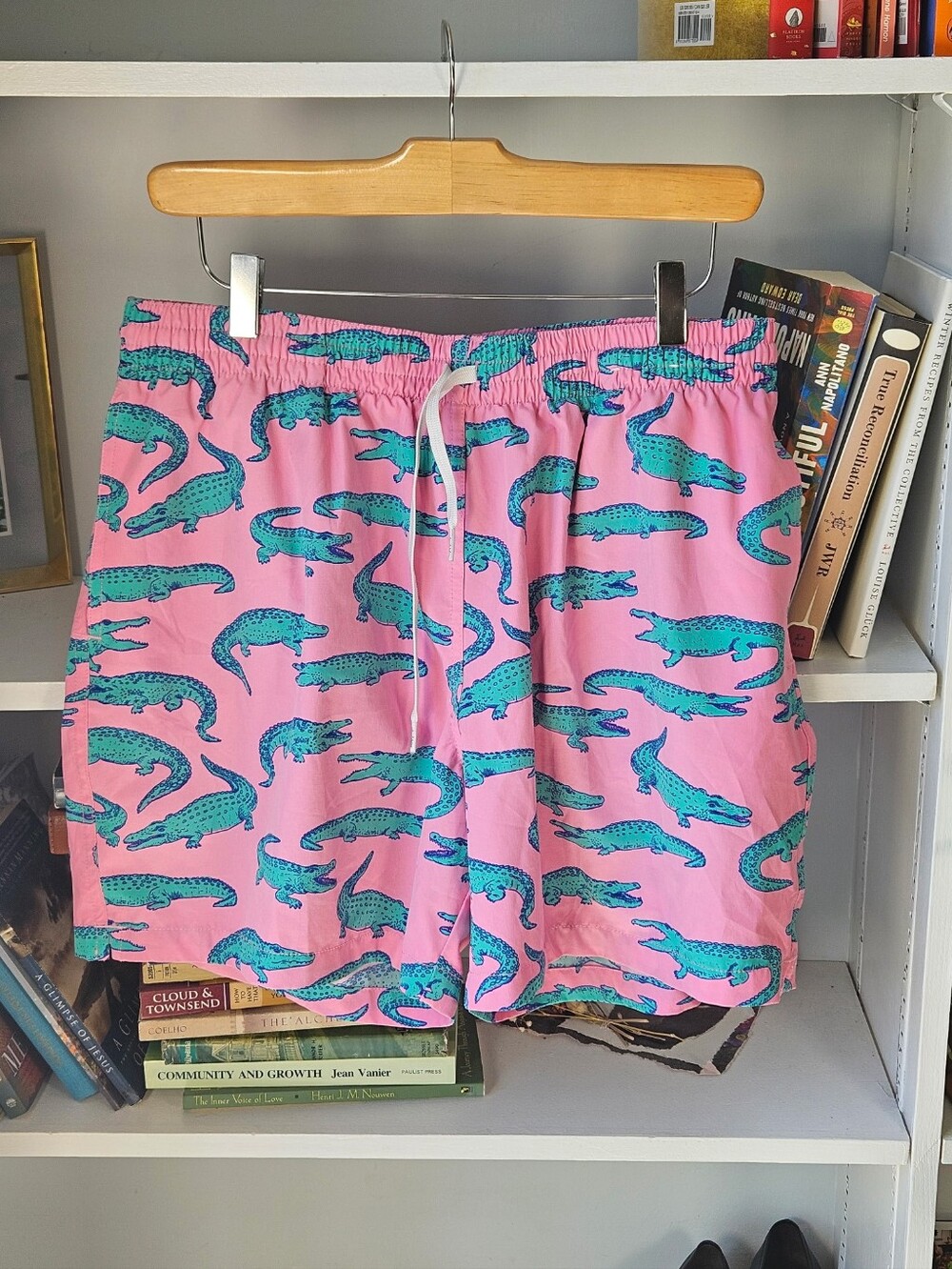Cubbies Men's Swim Trunks Pink With Teal Alligator Print Size XL